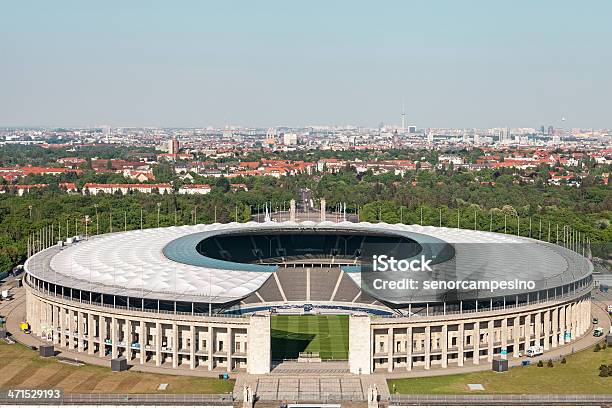 Stadio Olimpico Di Berlino - Fotografie stock e altre immagini di Stadio Olimpico di Berlino - Stadio Olimpico di Berlino, Berlino - Germania, Stadio Olimpico