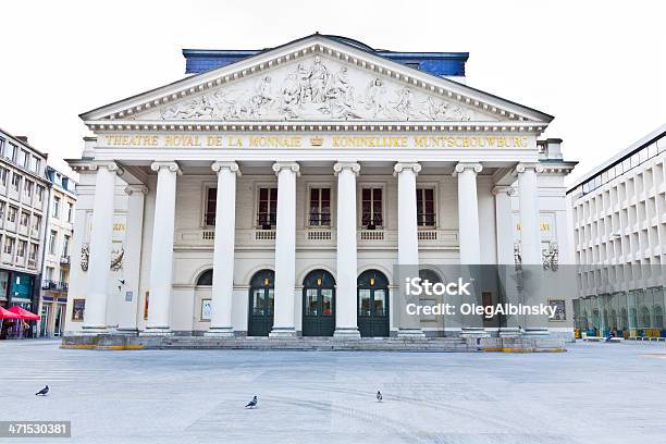 La Monnaie Brukseli - zdjęcia stockowe i więcej obrazów Bruksela - Region Stołeczny - Bruksela - Region Stołeczny, Wytwórnia papierów wartościowych, Architektura