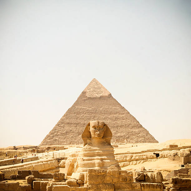 piramidy w egipcie - pyramid of mycerinus pyramid great pyramid giza zdjęcia i obrazy z banku zdjęć
