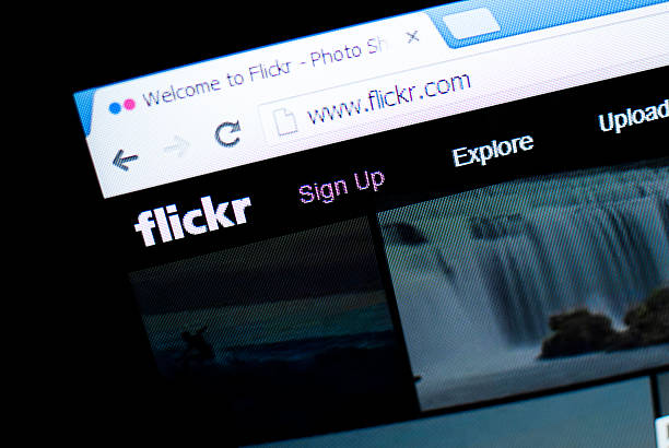 flickr la página de inicio - flickr editorial communications technology computers fotografías e imágenes de stock