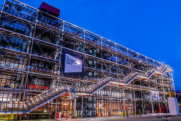 Il Centro Georges pompidou Museo beaubourg paesaggio urbano di Parigi Francia - foto stock