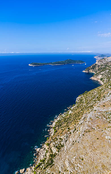 istock Dubrovnik surroundings 471535025
