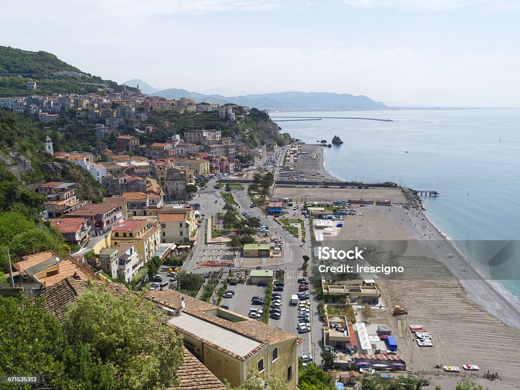 Costiera amalfitana-Vietri sul Mare-Italia - Foto stock royalty-free di Amalfi