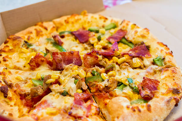 istock Pizza with Bacon and Tuna 471539317
