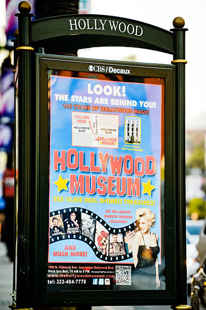 hollywood museum werbung, kalifornien, usa - marilyn monroe stock-fotos und bilder