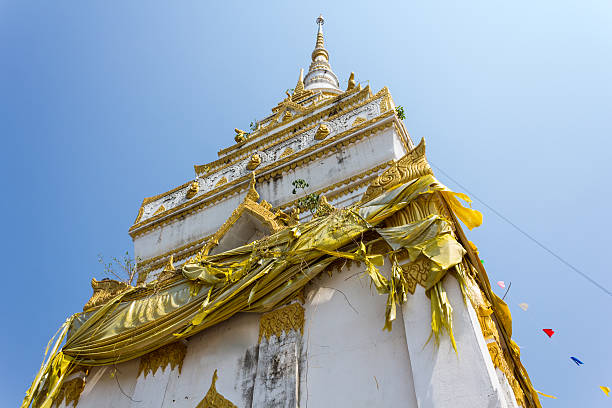 pagoda blanco - lamaism fotografías e imágenes de stock