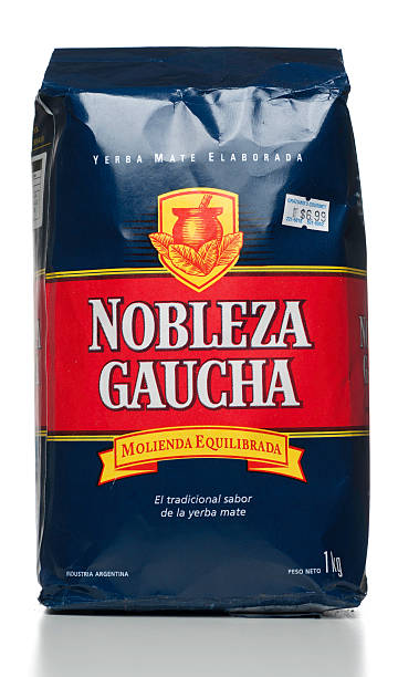 nobleza gaucha yerba mate paquete - yerba mate package hot drink food fotografías e imágenes de stock