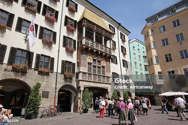 Telhado De Ouro No Centro Da Histórica Cidade Velha Innsbruck Áustria - Fotografias de stock e mais imagens de Imperador