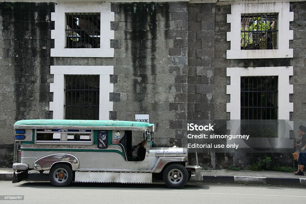 vintage jeepney intramuros manila Filippine - Foto stock royalty-free di Ambientazione esterna