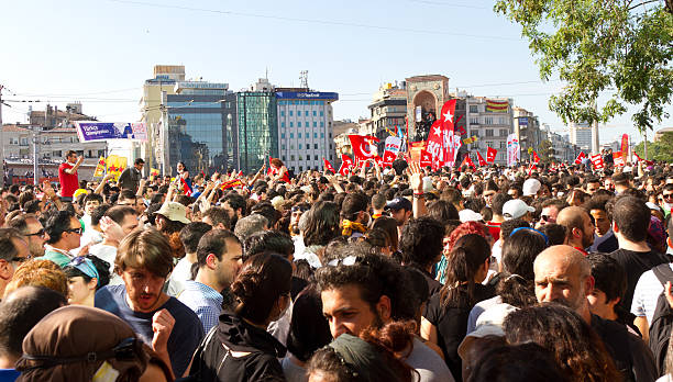 protestos na turquia - recep tayyip erdogan activist event gezi imagens e fotografias de stock