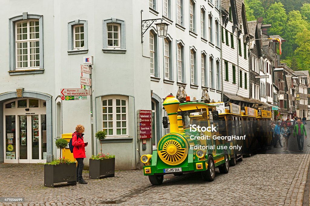 Vista città di Monschau - Foto stock royalty-free di Eifel