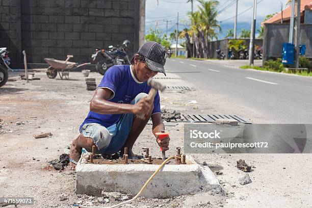 Trabalhador Manual - Fotografias de stock e mais imagens de Adulto - Adulto, Alfalto, Ao Ar Livre