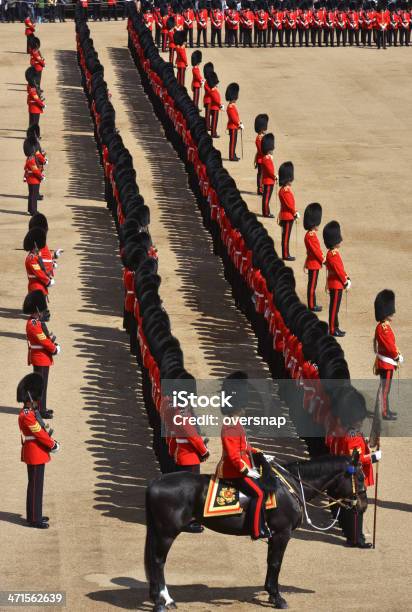British Parata - Fotografie stock e altre immagini di Sfilata militare Trooping the Colour - Sfilata militare Trooping the Colour, Allarme di prova, Buckingham Palace