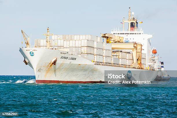 Frachtschiff Zum Hafen In Fort Lauderdale Stockfoto und mehr Bilder von Anlegestelle - Anlegestelle, Behälter, Beladen