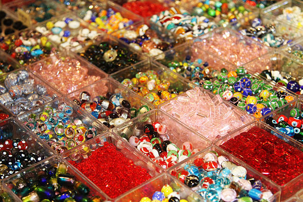 istock Jewellery shop 471564313