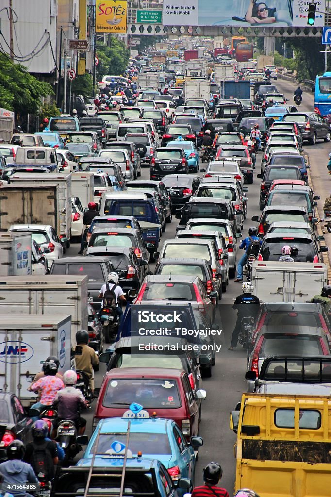 La circulation durant les heures de pointe à Jakarta, en Indonésie - Photo de Circulation routière libre de droits