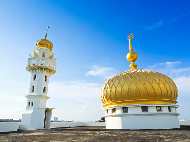 istock Dome of Masjid rahmatul in thailand 471564651