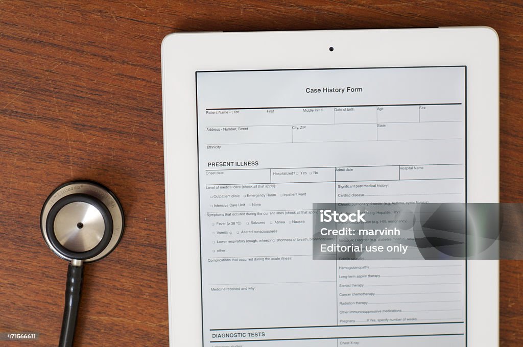 Historia de caso forma en iPad 4 - Foto de stock de Formulario - Documento libre de derechos