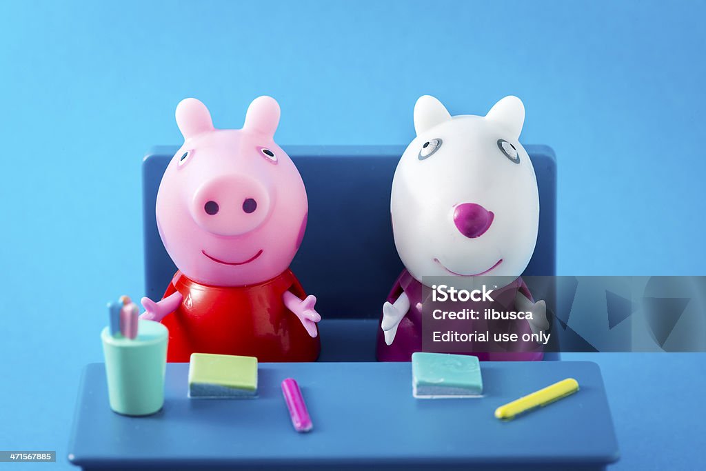 Peppa Pig Animated Television Series Characters Peppapig And Suzy Sheep  Stock Photo - Download Image Now - iStock
