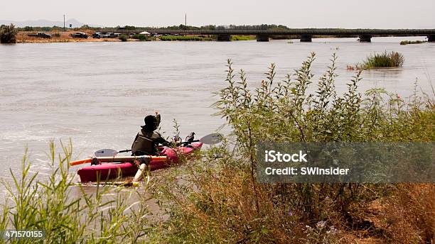 Rafting Il Rio Grande Per La Consapevolezza Ambientale - Fotografie stock e altre immagini di Acqua