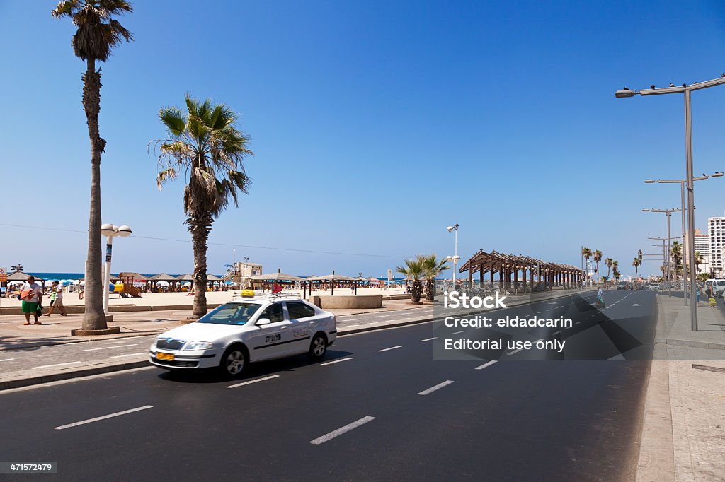 Verão na praia de Tel-Aviv - Foto de stock de Israel royalty-free