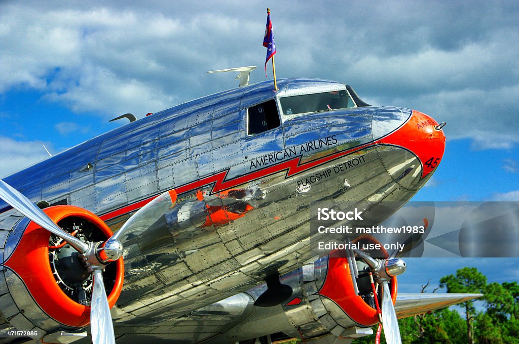 American Airlines DC3 - Foto de stock de American Airlines libre de derechos