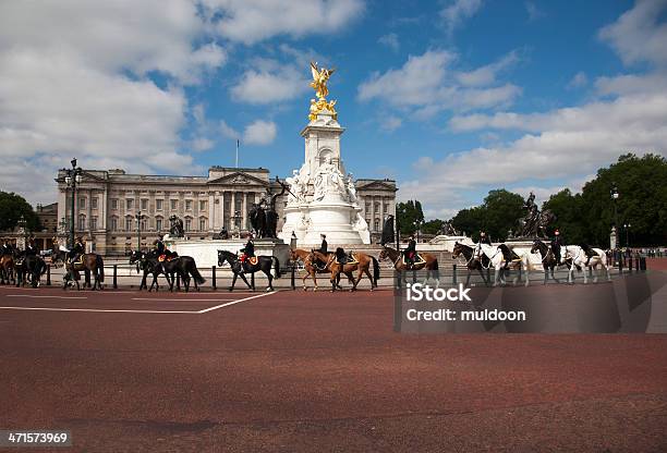 Trooping Der Farbe Stockfoto und mehr Bilder von 2013 - 2013, Berühmtheit, Britische Kultur