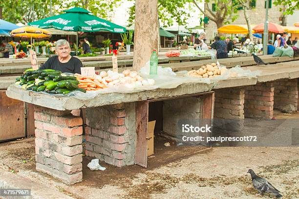 Mercado De División Foto de stock y más banco de imágenes de Agricultor - Agricultor, Agricultura, Aire libre