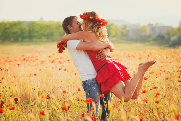 istock Couple on the poppy meadow 471586061