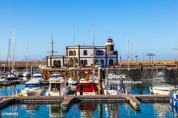 Las Embarcaciones A Vela Ancla En El Puerto Deportivo Rubicon Foto de stock y más banco de imágenes de Aire libre