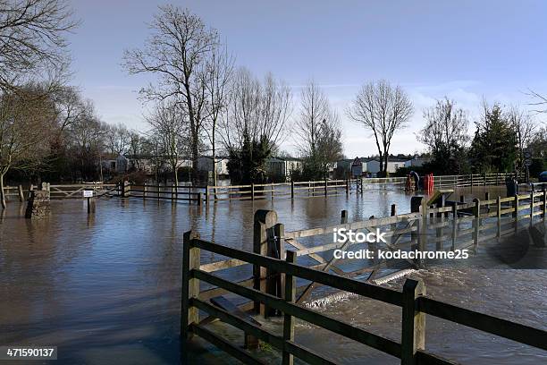 洪水 - イギリスのストックフォトや画像を多数ご用意 - イギリス, イングランド, ウェルフォードオンエイヴォン