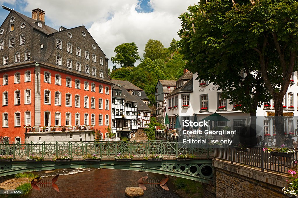 Ponte em casa vermelha - Royalty-free Monschau Foto de stock