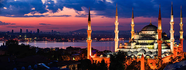 istock Sunrise over The Blue Mosque, Istanbul, Turkey, 35MPix 471591675