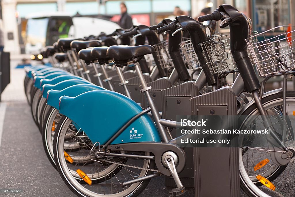 Dublin Bicicletas fijas - Foto de stock de Andar en bicicleta libre de derechos