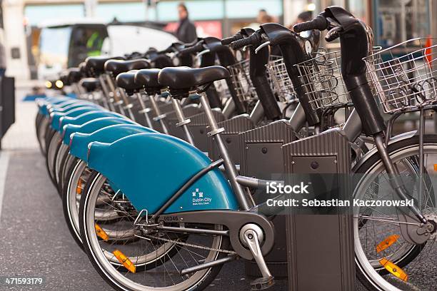 Dublin Bicicletas Fijas Foto de stock y más banco de imágenes de Andar en bicicleta - Andar en bicicleta, Aparcamiento, Aparcamiento de bicicletas