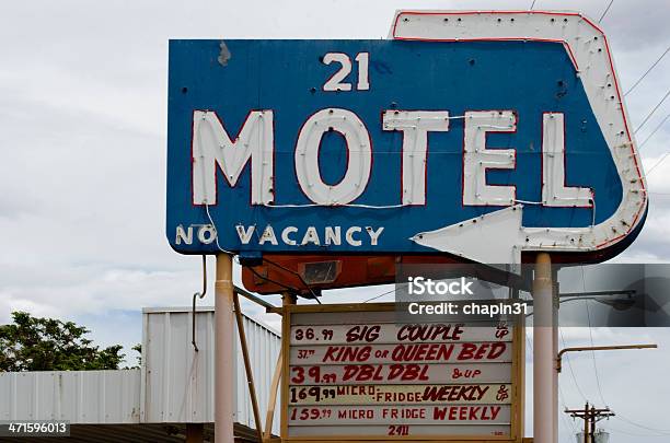 Old 21 Motel En La Route 66 Foto de stock y más banco de imágenes de Abandonado - Abandonado, Aire libre, Albuquerque