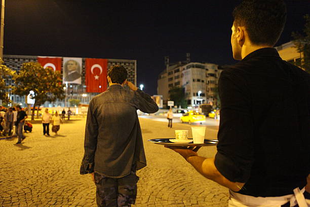 ocupar taksim - recep tayyip erdogan activist event gezi imagens e fotografias de stock