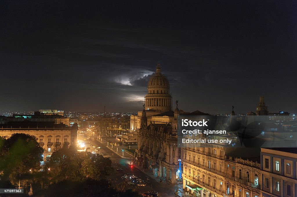 Гавана ночью с молния и Гроза - Стоковые фото CB-радио роялти-фри