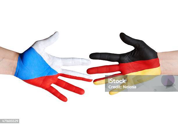 Foto de República Checa E Na Alemanha Simbolizada Com As Mãos e mais fotos de stock de Acordo