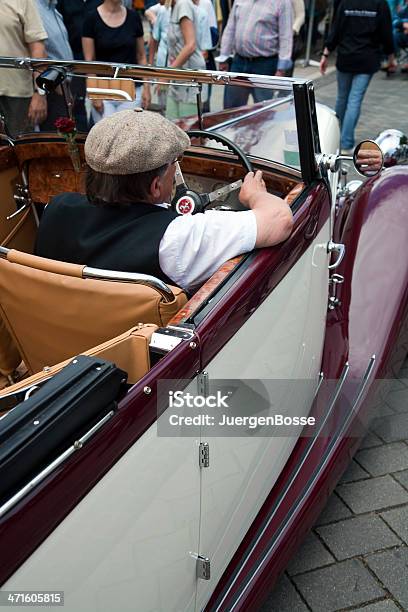 Francés La Licorne Oldtimer Foto de stock y más banco de imágenes de Coche de época - Coche de época, Cuero, Interior del vehículo