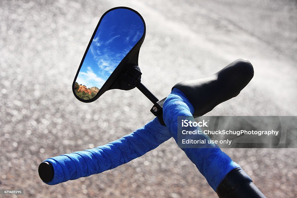 Ciclocross bicicleta manillar espejo - Foto de stock de Accesorios para el vehículo libre de derechos