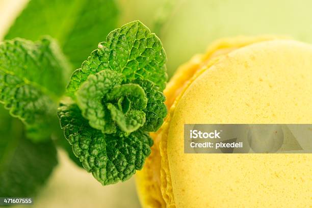 민트 레몬색 마카롱 제공 0명에 대한 스톡 사진 및 기타 이미지 - 0명, 과일, 귀여운