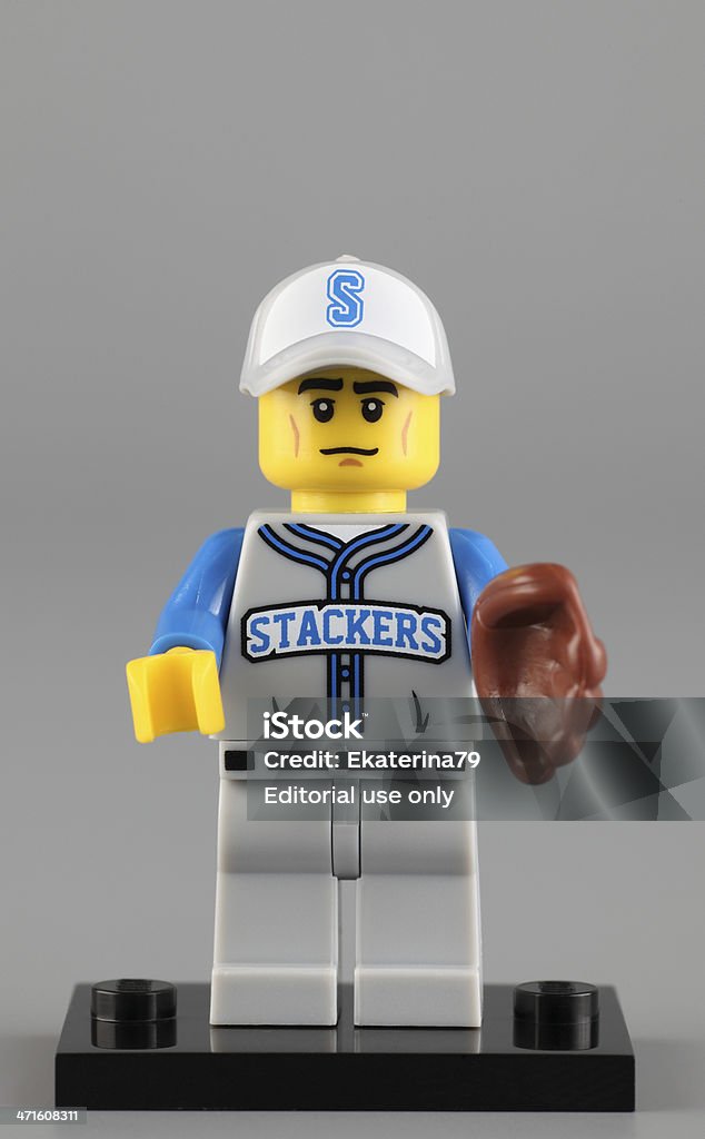Lego Minifiguren als Baseball Fielder - Lizenzfrei Baseball Stock-Foto