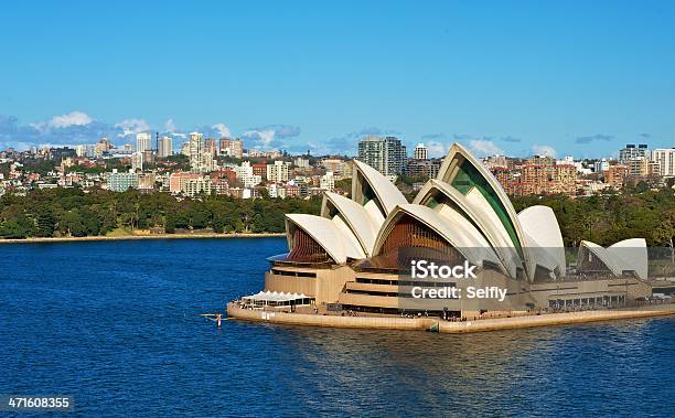 Vista Della Sydney Opera House - Fotografie stock e altre immagini di Acqua - Acqua, Australia, Capitali internazionali