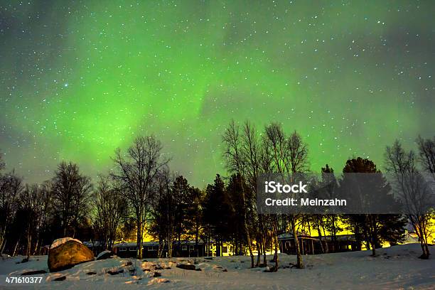 Foto de Luzes Do Norte Sobre Snowscape e mais fotos de stock de Alasca - Estado dos EUA - Alasca - Estado dos EUA, Astronomia, Aurora boreal