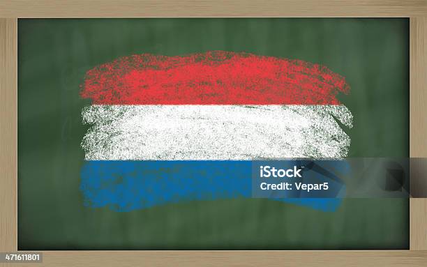 Bandeira Nacional Da Holanda No Quadro Negro Pintado Com Giz - Fotografias de stock e mais imagens de Aprender