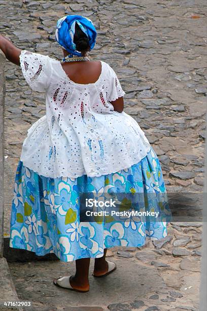Brasilianische Baiana Frau In Traditioneller Kleidung Salvador Brasilien Stockfoto und mehr Bilder von Afrikanische Kultur