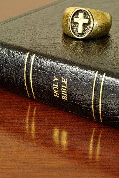istock The Ring Of Truth 471614851