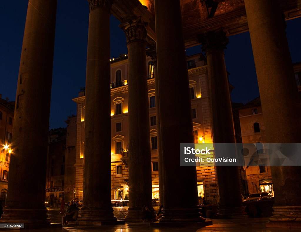 Colonne del Panteon - Zbiór zdjęć royalty-free (Dach)