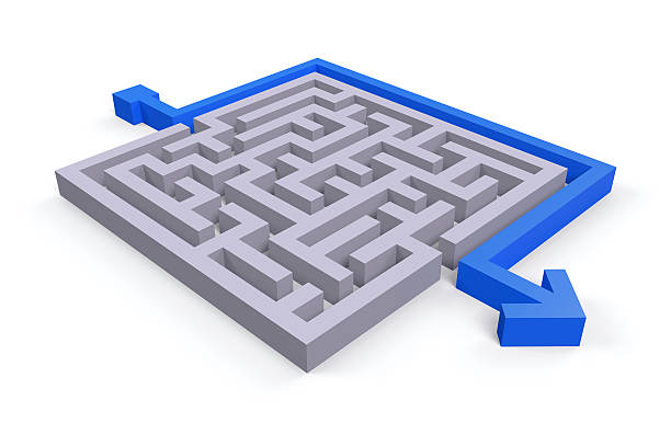 istock Gray maze with blue arrow around it against white background 471625505